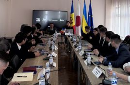 Reuniune trilaterală la Chişinău: TRM, NHK şi Suspilne consolidează cooperarea în serviciul public de media